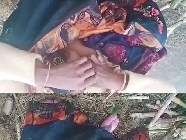 Village Bhabhi First Time