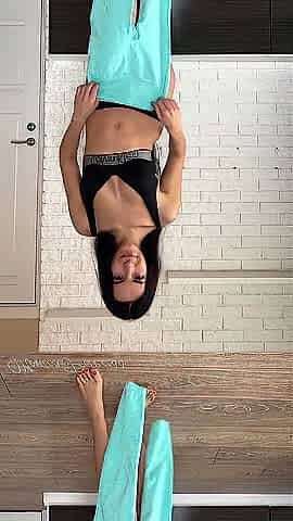 Leggings Changing & Disrobe