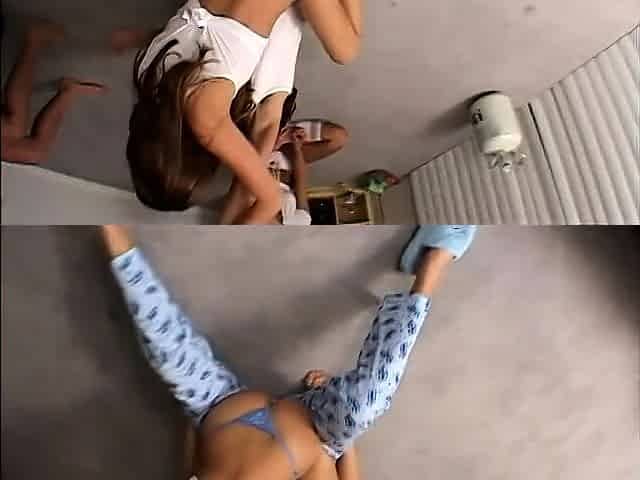 Teen fingering pussy while licking ass