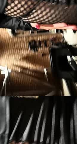 StripCamFun Blonde Amateur MILF Webcam for You