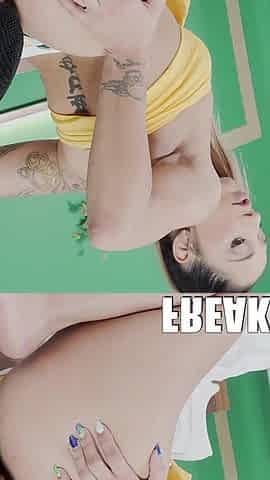 Big Booty Latina Stefania Gives Oily BBC Footjob
