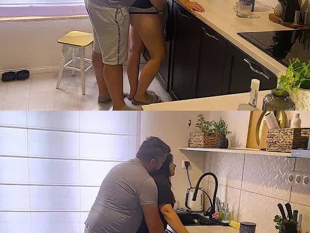 Amateur Wife Huge Squirting Orgasm After Pussy Licking And Fingering In The Kitchen