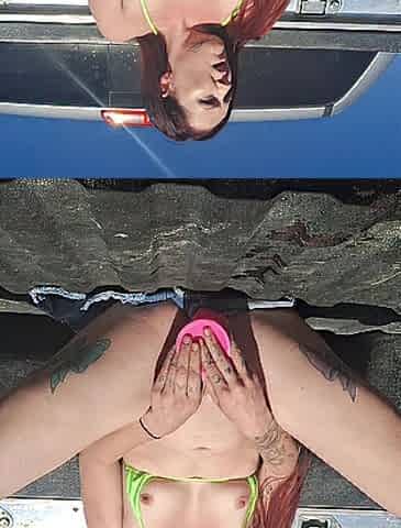 Public Vagina Play