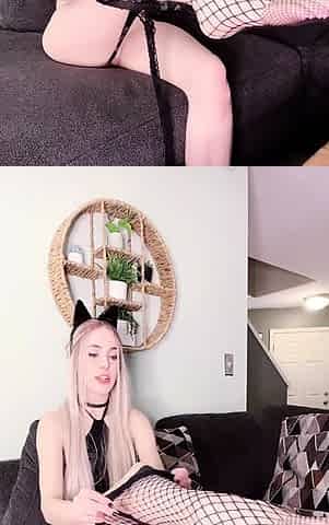 Blonde Teen Solo Masturbating On Webcam