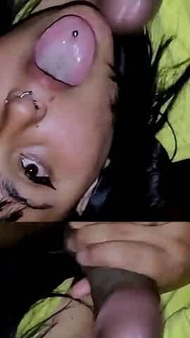 Me Rompe La Pija Con Sus Pies Y Me Entrega El Culo Esta Gordita Latina De Argentina