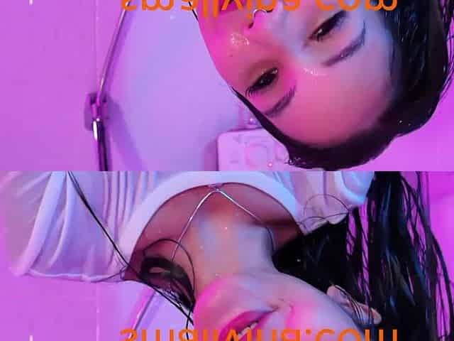 Shower Honey Twerking In Her Baths By Wicked Amateur Teen