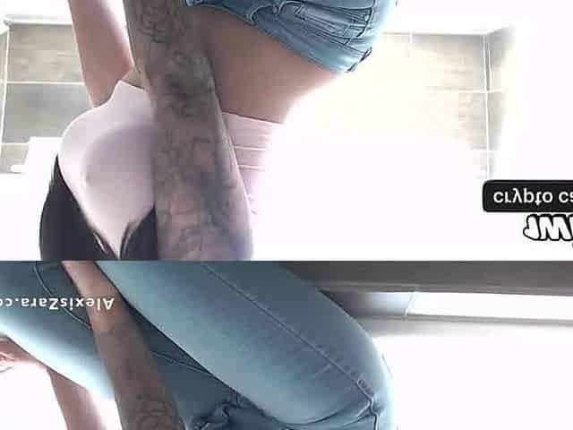 Playing in the Bath - Alexis Zara Fucks Pussy Underwater Wet T Jeans Strip