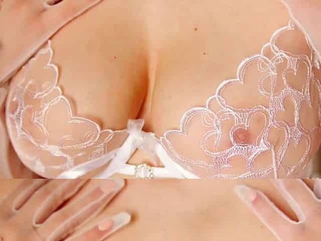 Big boobs camgirl rides her toy on webcam