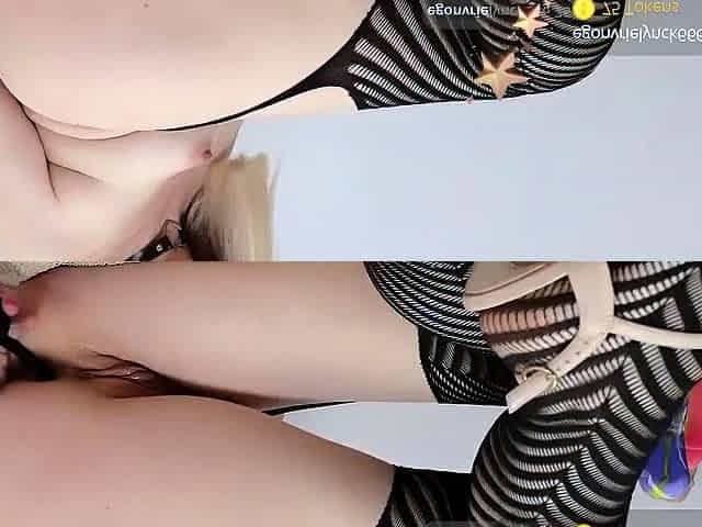 StripCamFun Blonde Amateur MILF Webcam for You