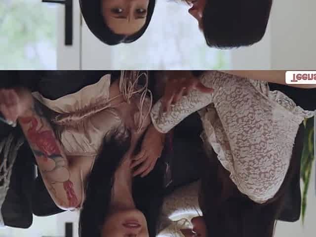 Sexy lesbo anal is wild don't miss this hawt hotties in hardcore action