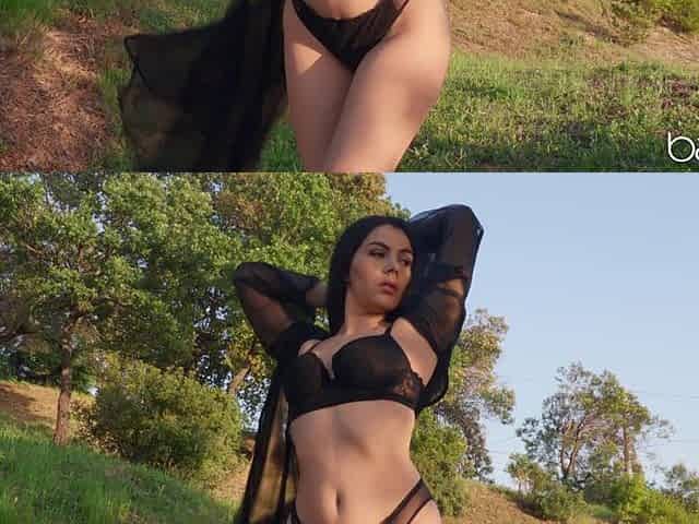 Busty babe Valentina Nappi hot solo