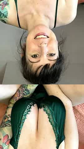 Brunette Couch Webcam Solo Fun Masturbating