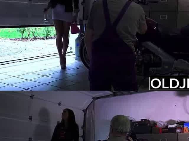 Elderly man is fucking a slutty, fresh teen and moaning