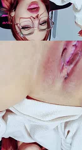 Webcam Teen masturbates and pretends you came in her mouth