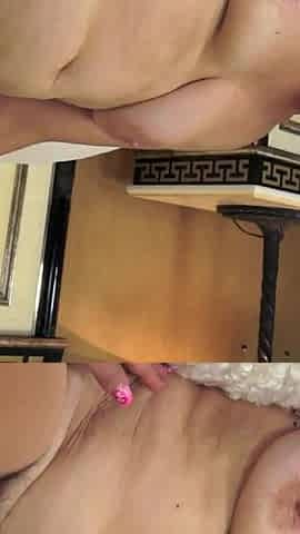 Mature and blonde love oral pleasure