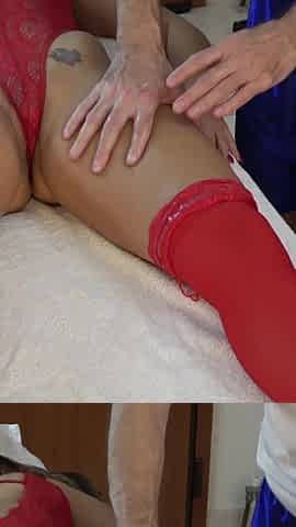 Stepmom Agreed to Be the Massage Model to Show How Fingering the Pussy Properly