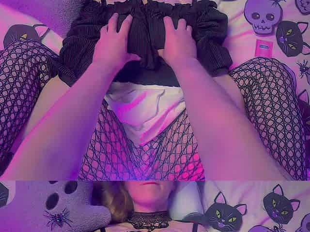 VIRTUAL SEX GAMES - Trick Or Sex Out of Jo-bag On Halloween Night - LilyKoti