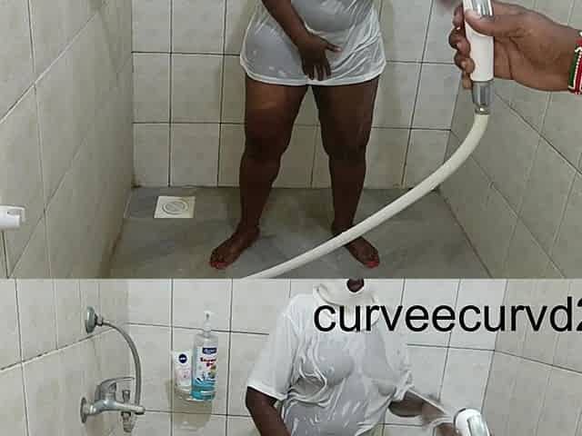 We Got Wet Twerked Sucked and Fucked: Bathroom Romance