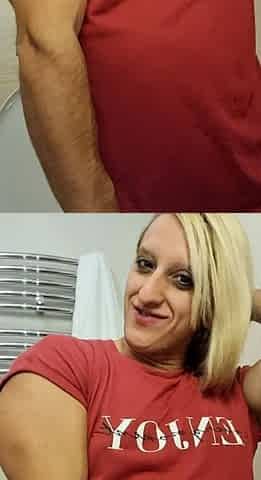 StripCamFun Blonde Amateur MILF Webcam for You