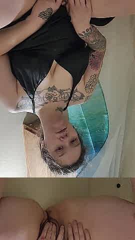 Shower cumming