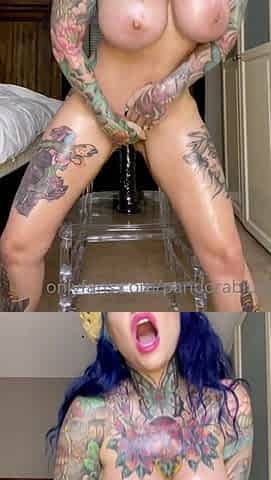 Tattooed MILF with big tits makes me horny