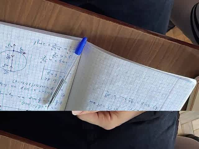 At COLLEGE Tugjob to a CLASSMATE Below the Table during the physics class (lecture)