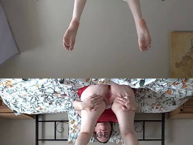 masturbating on the daybed in Star trek cosplay ensign uniform