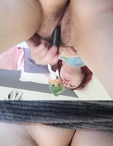 Latin teen cutie masterbates