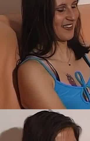Seductive Brunette Babe Fingers Herself to Shaking Orgasm