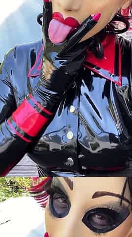 Solo girls masturbate until orgasm for