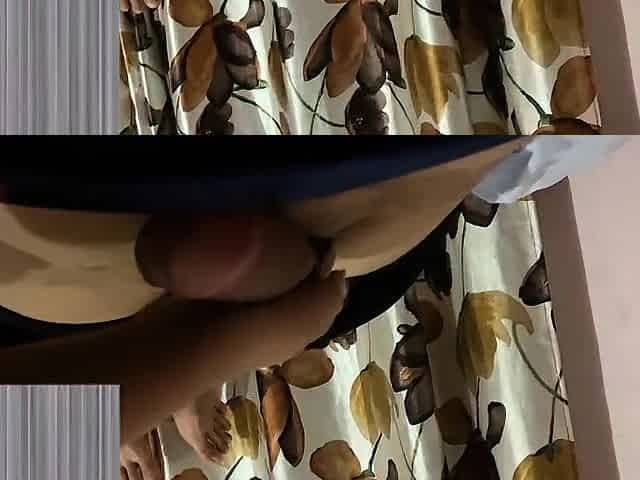 Recent nepali movie.thulo lado la thokauna dude huna kt inbox. Neighbor angel shockmy.........