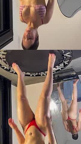 Blond with a GLAMOROUS booty working out