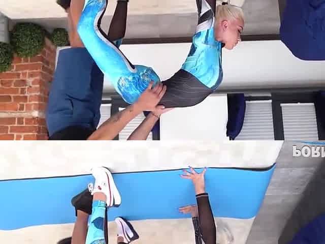 Lara Frost - Sensual At Flexible