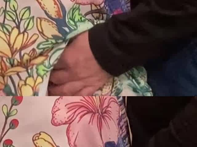 Omg! Touching Nice Pussy and Panties in Subway