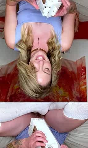 Haley amateur blonde girl toying pussy using a vibrator