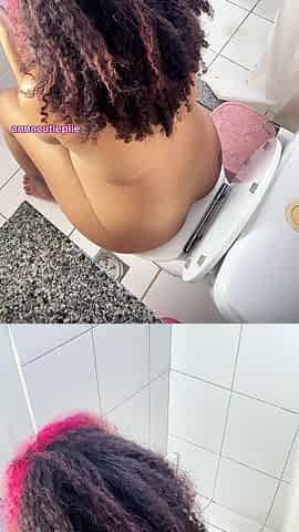 Naked Toilet Fart Explosion in the Morning Chubby Ebony