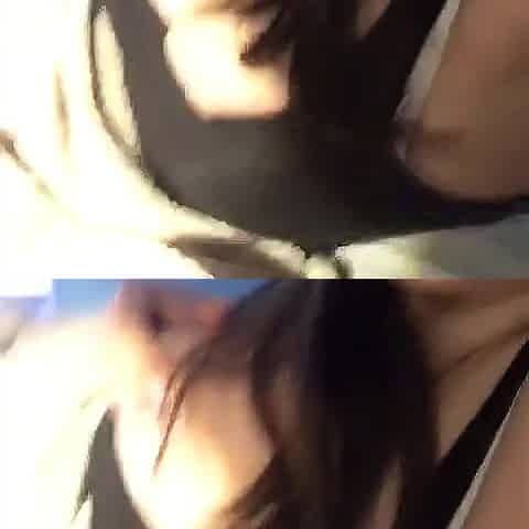 Fingering my booty & snatch