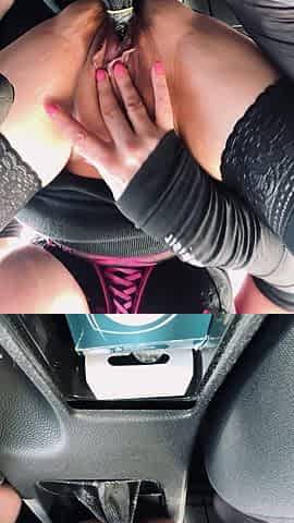 I Put the Gear Lever of a Friend's Car in My Pussy Like a Whore