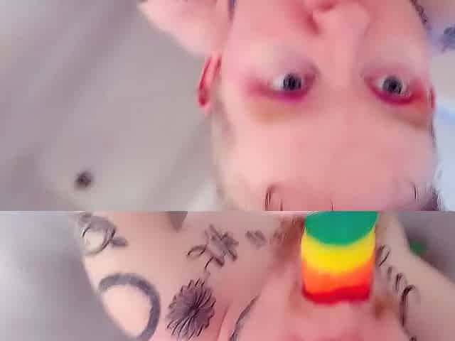 Yaoi FTM Hunk Does BJs And Booty Bounce