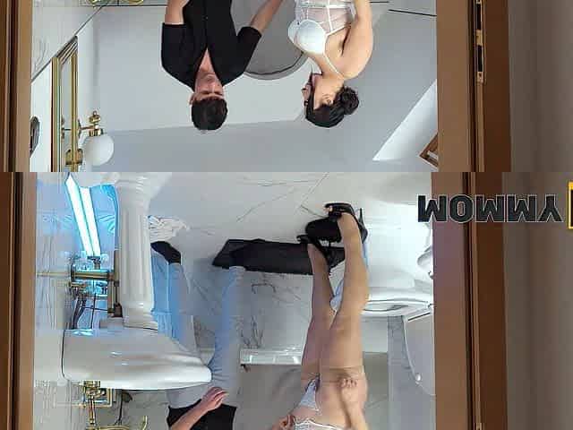 MOMMY4K. Christina Santes started shaving her vagina and banging in the bath
