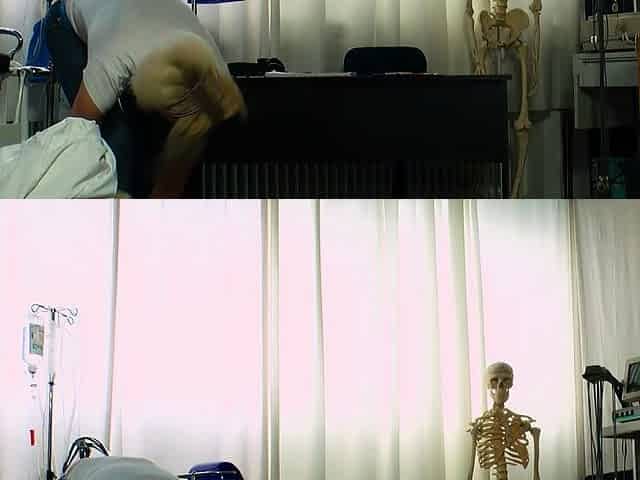 German stepbrother fucks his stepsister in the doctor's room