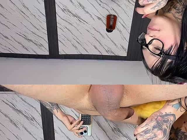 She Loves Sucking Cock Like a Pro
