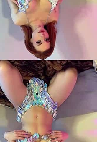 Webcam Asian camgirl testing brand new toy