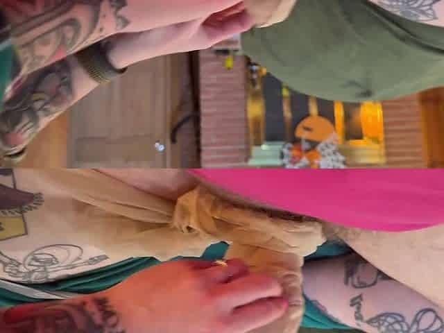 Nylon tugjob.