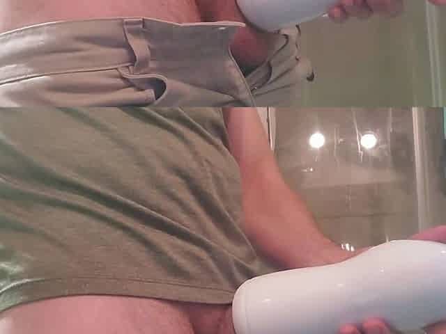 Ruined climax during the time that trying out Hunk suction masturbator oral machine, this is funnnnn