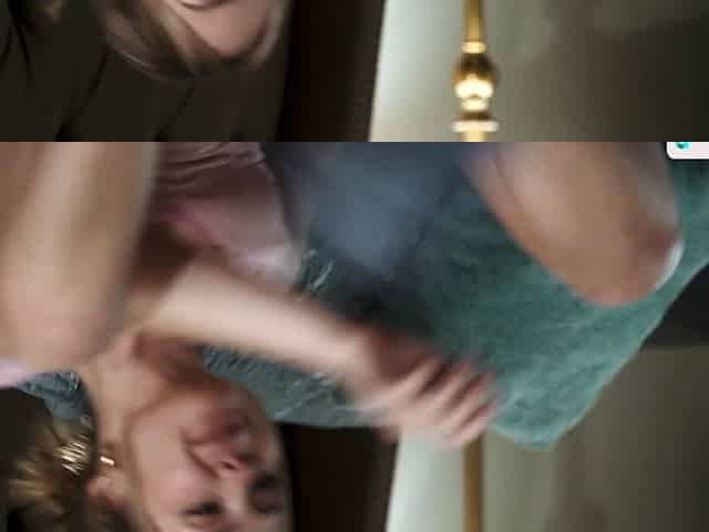 Lesbian who loves playing with their wet ass