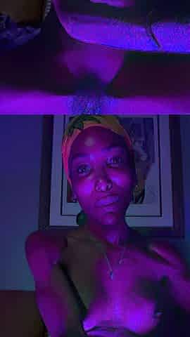 Want to watch me make my vagina cum?