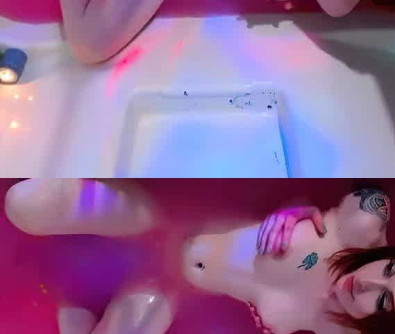 Amateur redhead Jacqueline with glasses masturbates