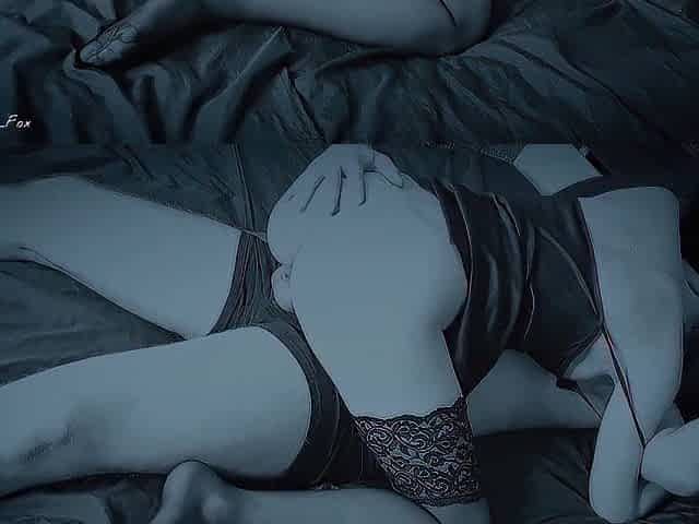 eighteen year old honey rides my dong - KarolinaOrgasm