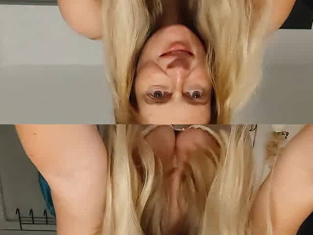Preggy Masturbating at home